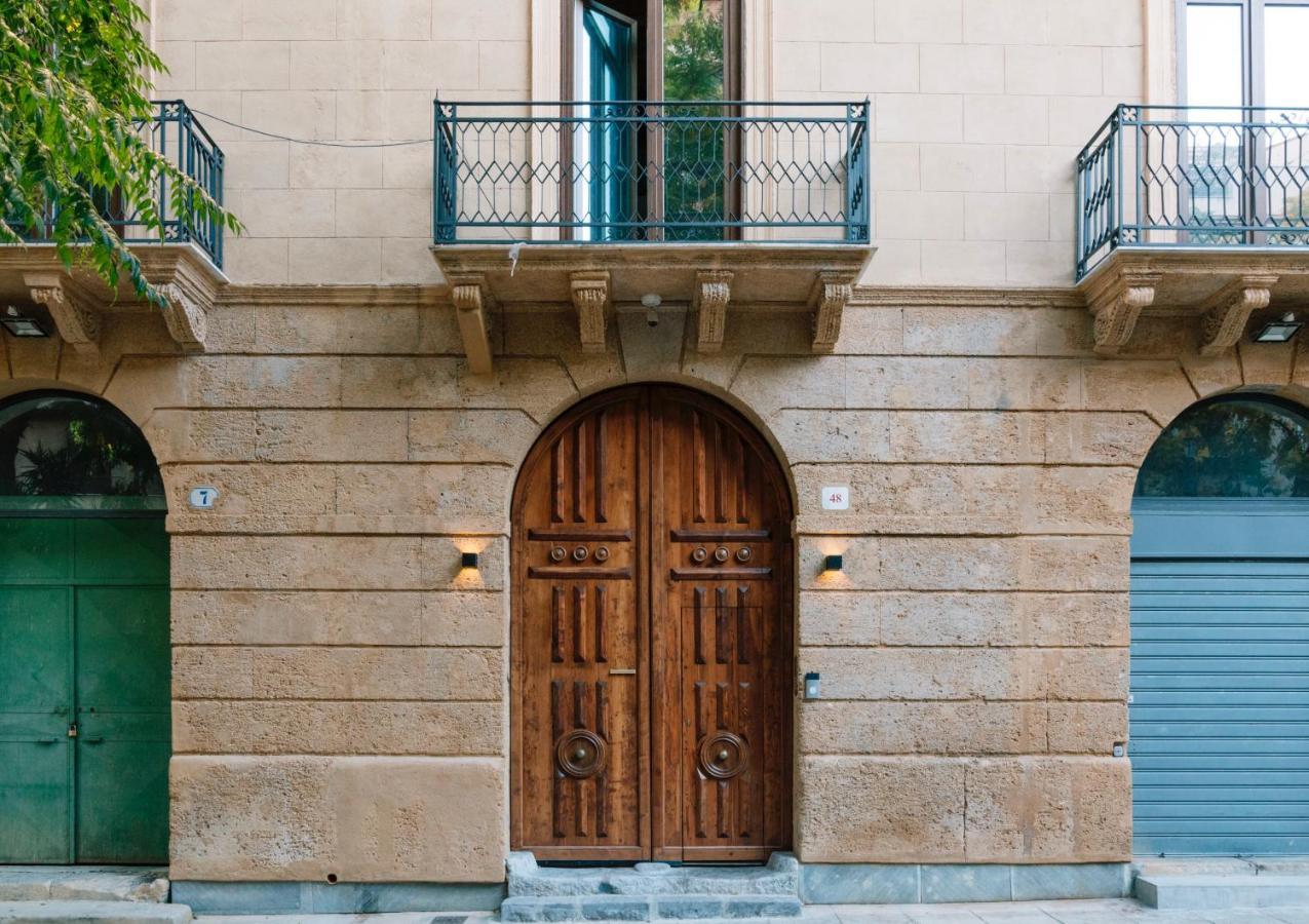 Bnb Dolcevita Gold Apartamento Palermo Exterior foto